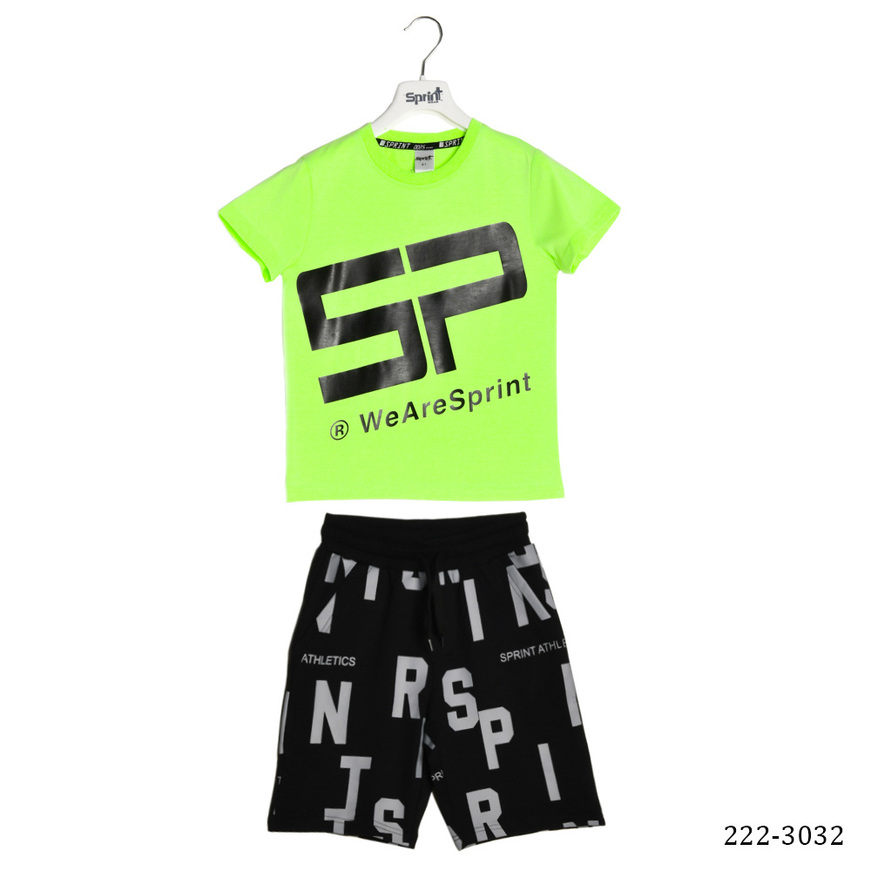 Set of SPRINT shorts, green blouse and printed shorts.