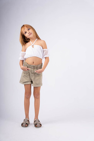 EVITA denim shorts in olive color with elastic in the waist.