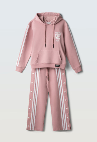 EVITA seasonal jumpsuit set in pink with a hood.