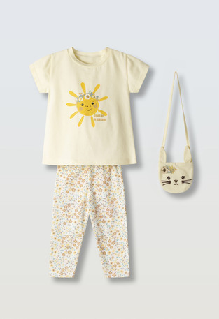 EVITA leggings set in yellow with matching bag.