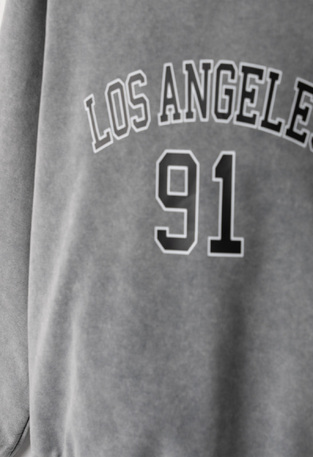 Set of EBITA leggings in gray melange color with "LOS ANGELES 91" logo. 
