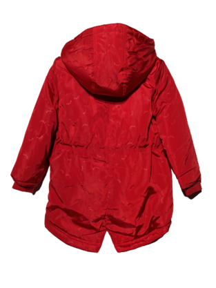 Μπουφάν Ebita σε μπορντώ-κόκκινο χρώμα με αφαιρούμενη κουκούλα και δύο εξωτερικές τσέπες στο μπροστινό μέρος.
