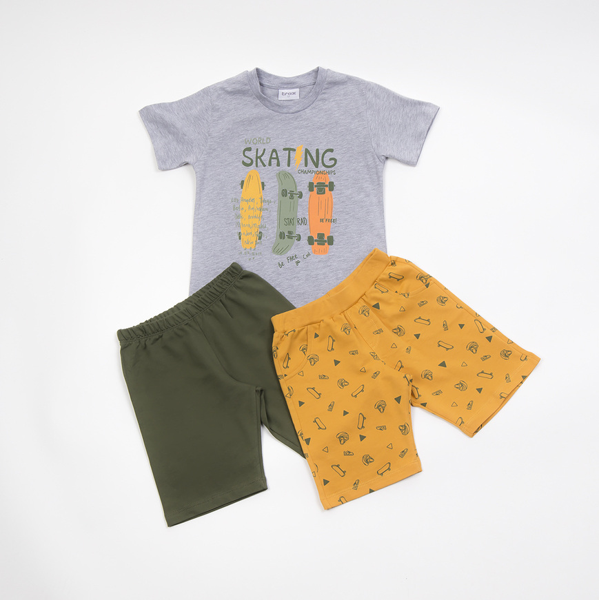 Set of 3 pcs. TRAX, printed top, olive colored shorts and printed shorts.