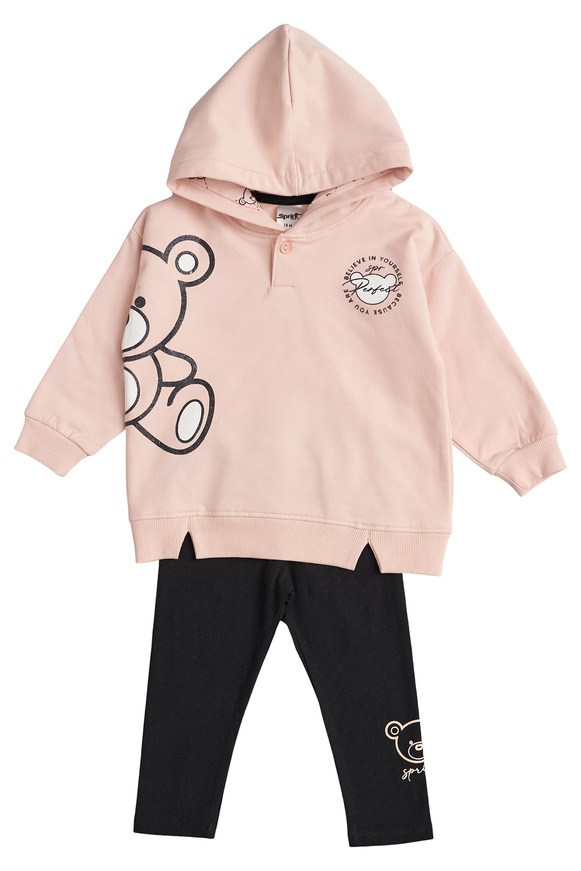 Set of SPRINT sweatpants in salmon color with embossed teddy bear print.