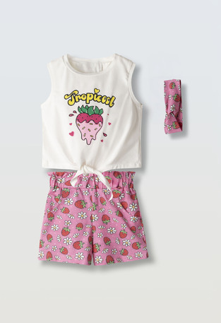 EVITA shorts set in white with matching ribbon.