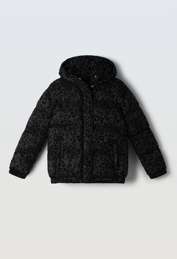 Μπουφάν ΕΒΙΤΑ σε μαύρο χρώμα με animal print.