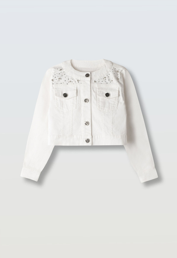 Εποχιακό μπουφάν τζιν ΕΒΙΤΑ σε χρώμα λευκό.