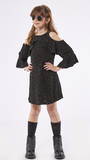 EBITA dress in black color with opening on the shoulders.
