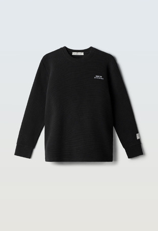 HASHTAG blouse in black.