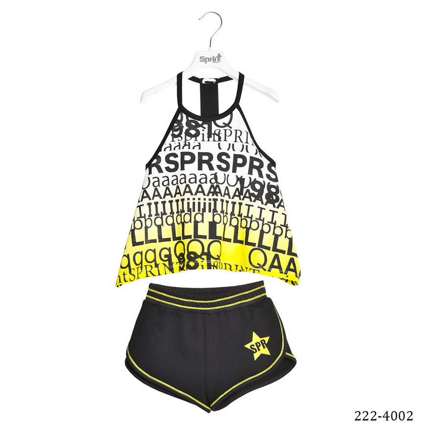 Set of SPRINT shorts, sports top and shorts with elastic waist.
